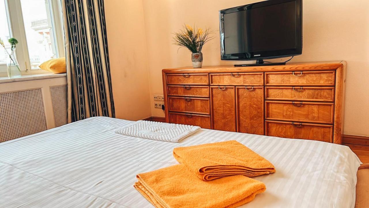 Apartments Rentals Ukraine On Kreshchatik Kiev Luaran gambar