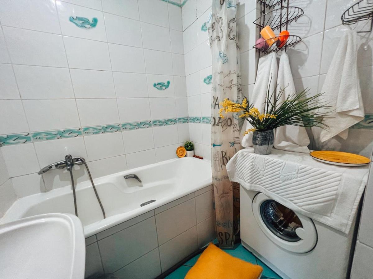 Apartments Rentals Ukraine On Kreshchatik Kiev Luaran gambar