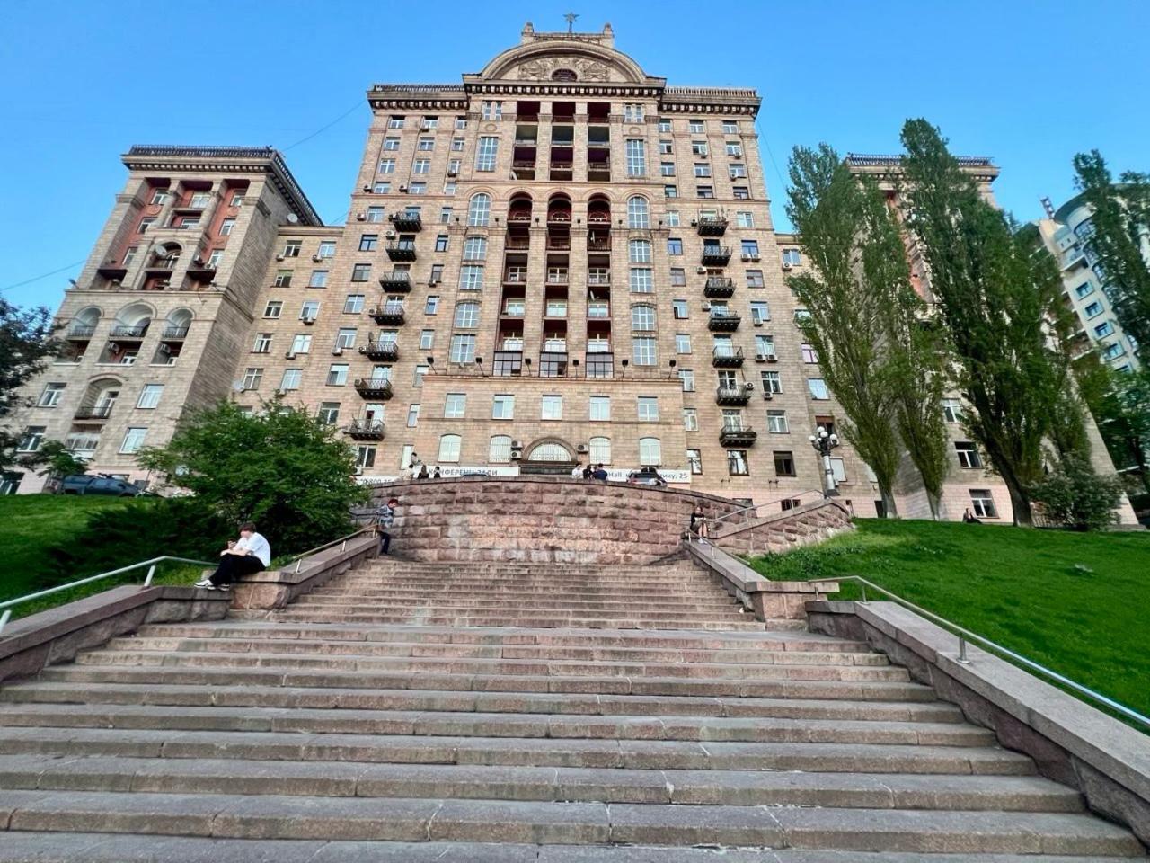Apartments Rentals Ukraine On Kreshchatik Kiev Luaran gambar